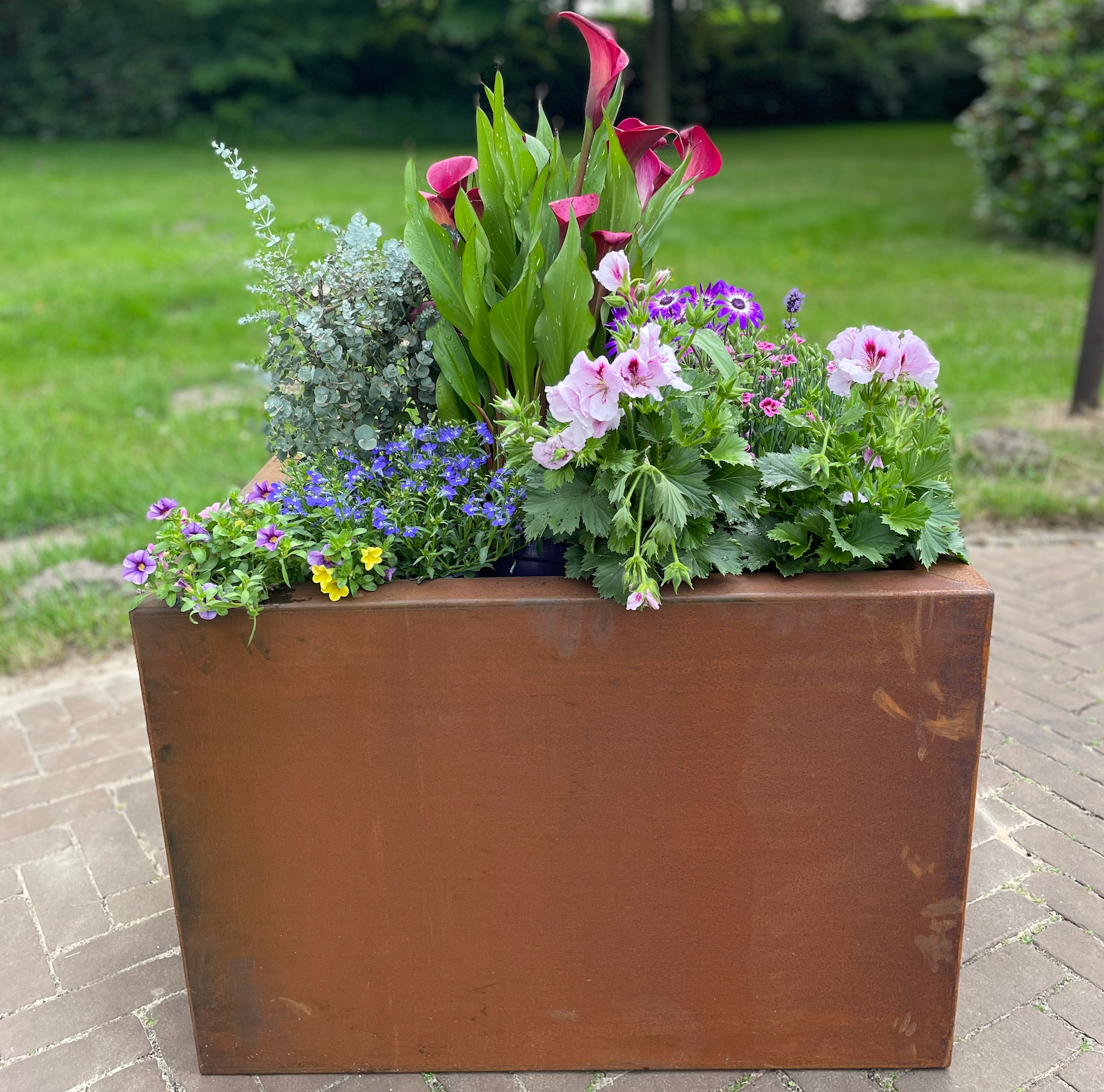 Cortenstahl Sockel WOODSTOCK