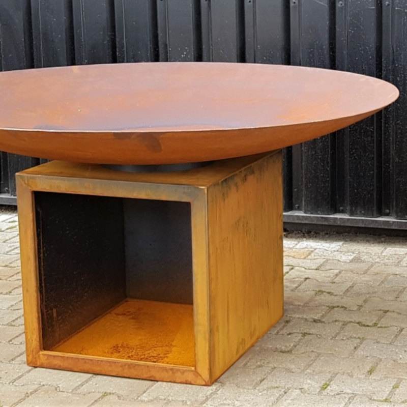 Grote vuurschaal voor tuin: een echte blikvanger